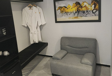 Hotel Carousel Angeles City Room Image