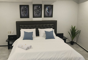 Hotel Carousel Angeles City Room Image